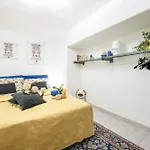 Apartment Manzoni 29