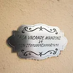 Manzoni 29 Apartment *