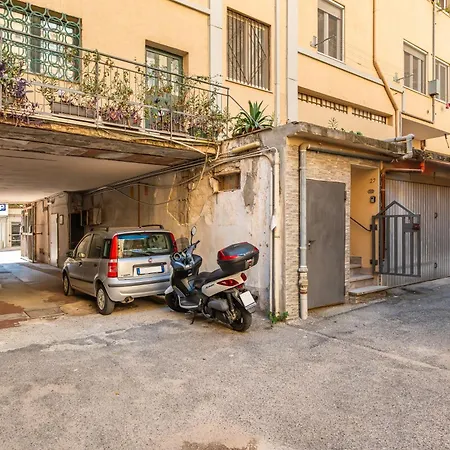 Manzoni 29 Appartement